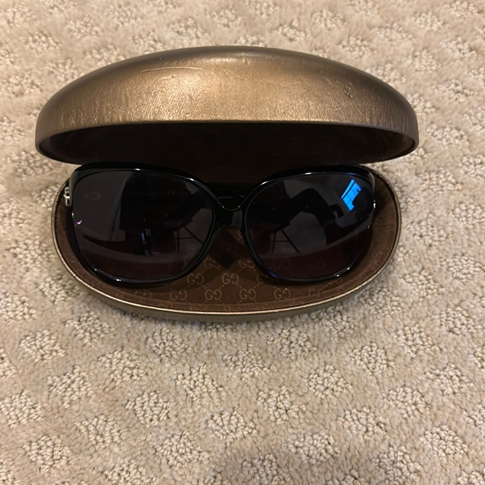 Gucci women sunglasses